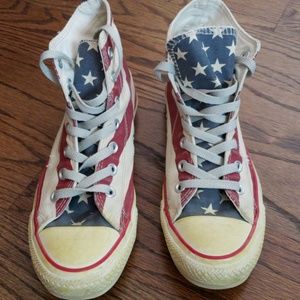Converse - mens size 6